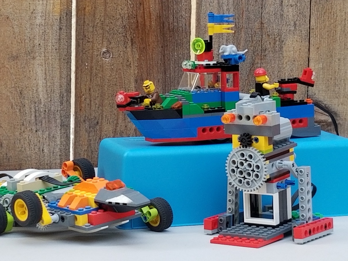 TK-K Lego Robotics & Engineering